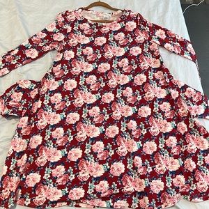 Honey and lace long sleeve dress.